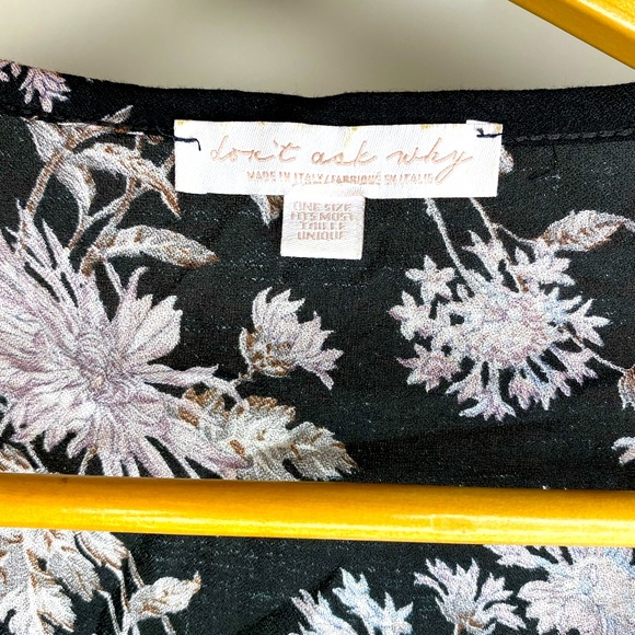 Don’t Ask Why - Flowy Crop - Picture 2 of 2